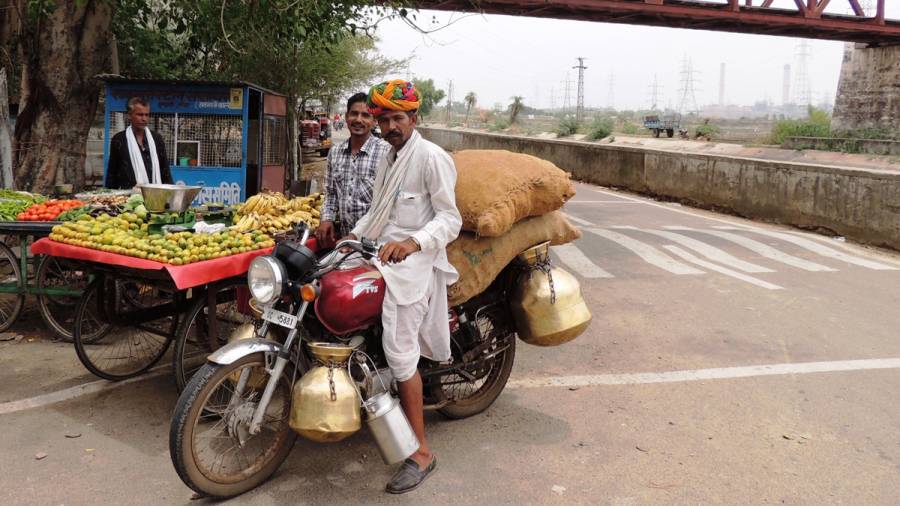 Indian Highways- And vast variety of vehicles