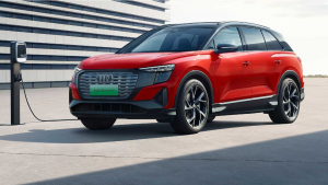 Audi unveil the Q5 e-tron in China