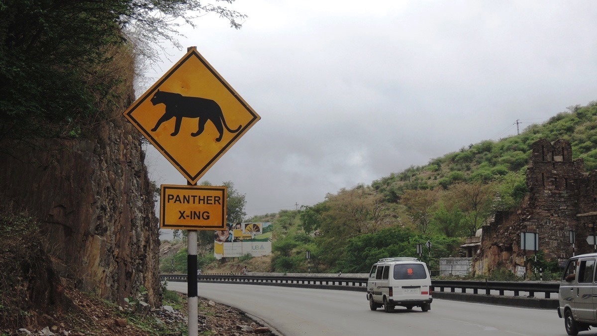 Indian Highways - And Signboards - Overdrive