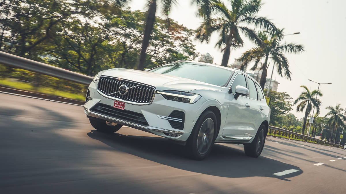 2021 Volvo XC60 facelift petrol road test review