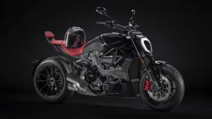 Ducati reveals XDiavel Nera