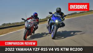 2022 Yamaha YZF-R15 v4 vs KTM RC200 | Track Review