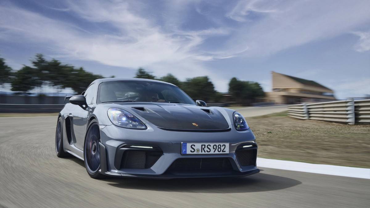 Porsche 718 Cayman GT4 RS launched at Rs 2.54 crores in India