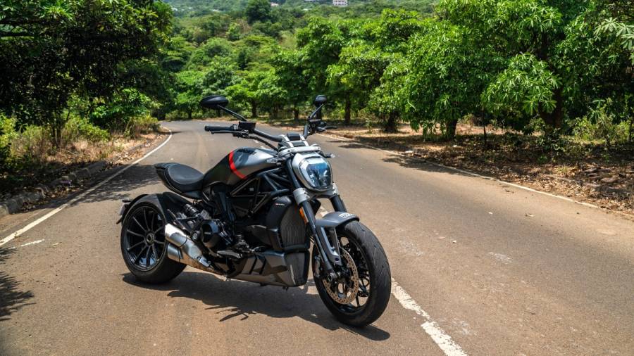 ducati-xdiavel-black-star-first-ride-the-definition-of-mean-and-insane