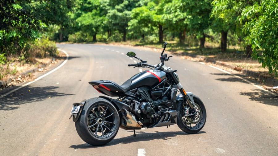 2021 ducati xdiavel black outlet star