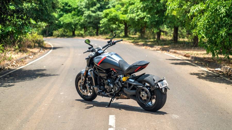 Ducati xdiavel deals black star