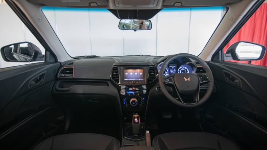 2023 Mahindra XUV400 interior dashboard