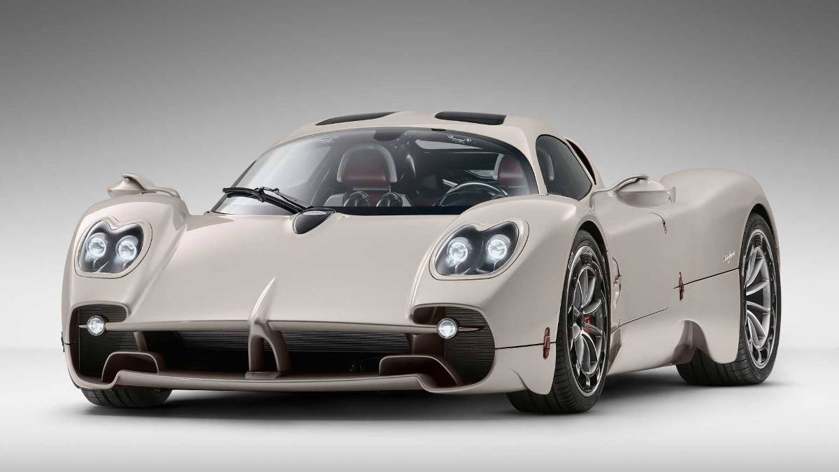 Pagani Utopia breaks cover with just 99 units set to be manufactured -  Overdrive