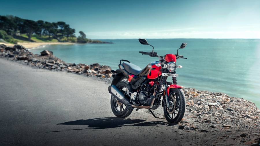 Bajaj best sale xpulse 200t