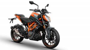New generation KTM 390 Duke spotted in India