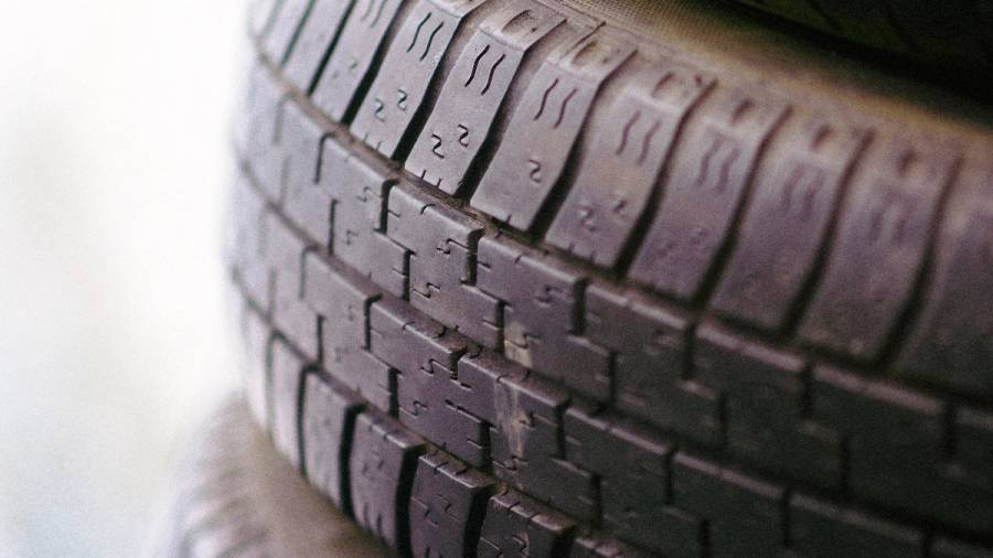 Bad Tyres Banned On Expressway