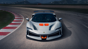 Ferrari SF90 XX Stradale and Spider breaks cover as literal racecars for the streets