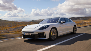 Porsche Panamera gets 2 new plug-in hybrid variants with bigger battery capacity